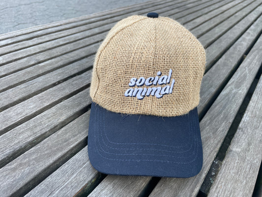 Raffia hat